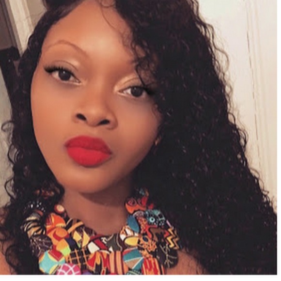 Meet your Posher, Shimeka - Picture 1 of 1